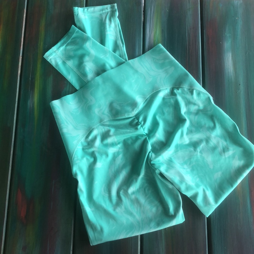 Gymshark Turquoise Patterned Leggings